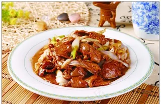 大葱爆羊肉图片