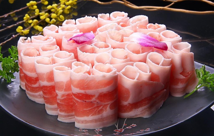 五花猪肉卷图片