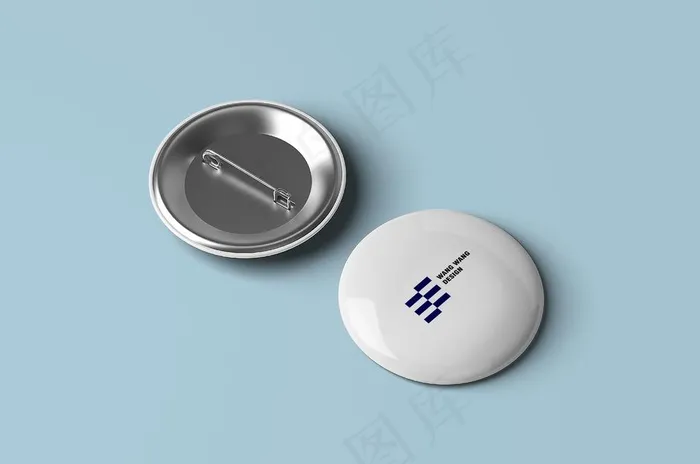 胸章样机图片(5906X4101(DPI:300))psd模版下载