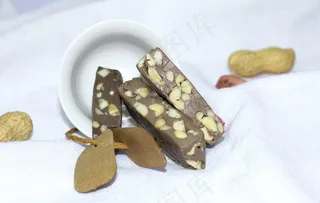 巧克力牛扎糖图片