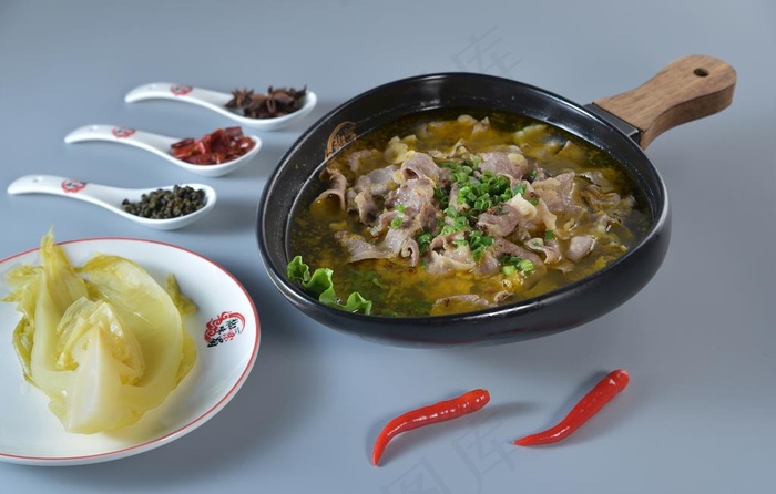 水煮酸菜肥牛图片