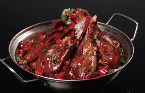 干锅鸭头图片 干锅鸭头图片