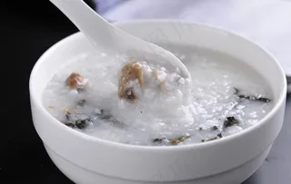 菜干咸骨粥图片