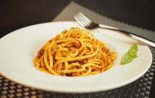 经典肉酱意面图片