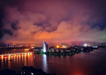 鄂州市洋澜湖畔图片