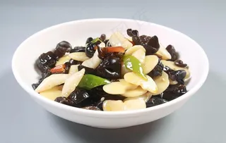 小炒菱角米图片