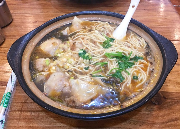 馄饨面图片
