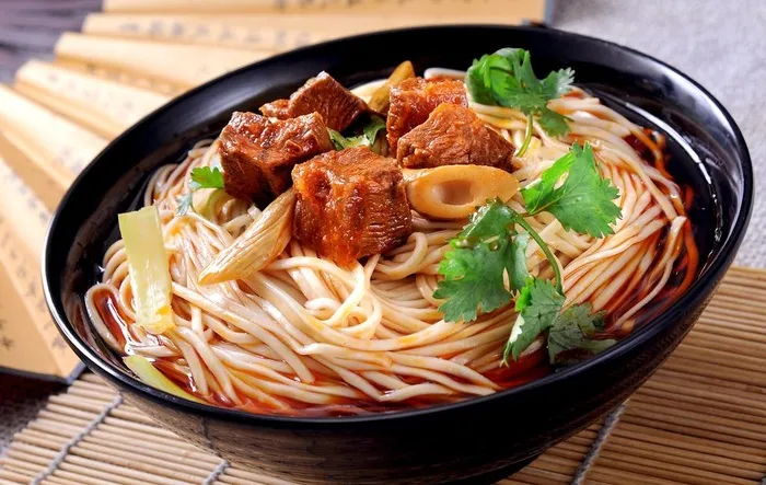 牛肉面图片