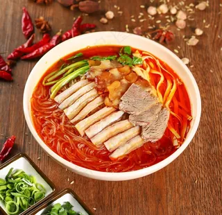 麻辣牛杂粉丝面图片