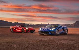 雪佛兰跑车图片