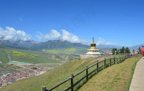 卓尔山景区图片