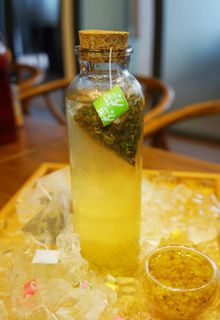 桂花乌龙茶图片