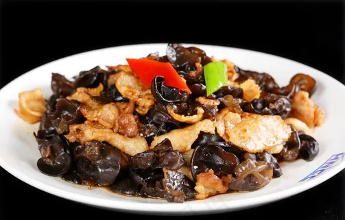 木耳肉片图片 木耳肉片图片
