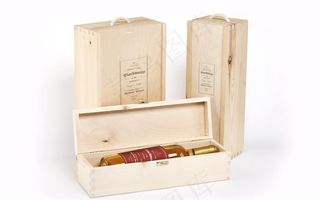 红酒葡萄酒瓶子包装效果图样机图片