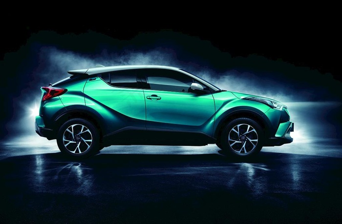 广汽丰田 SUV CHR 蓝车图片