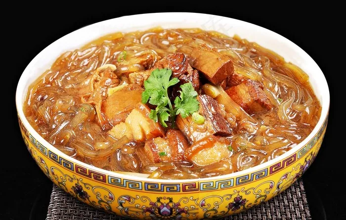 猪肉炖粉条图片