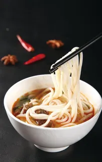 牛肉米线图片 牛肉米线图片
