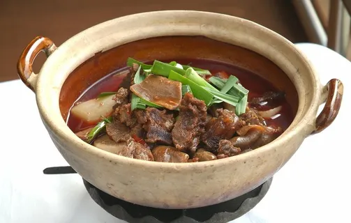 砂锅牛杂图片 砂锅牛杂图片