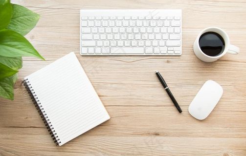 商务办公桌文具创意组合桌面图片