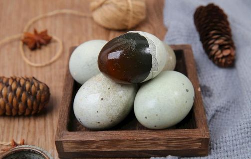 松花蛋图片
