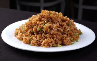 酱油炒饭图片