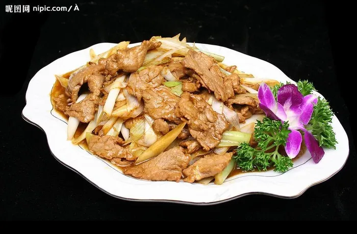 葱爆驴肉图片