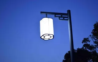 森林公园路灯图片