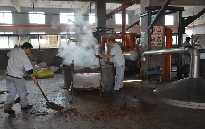 酿酒车间图片