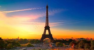 埃菲尔铁塔4K风景壁纸图片
