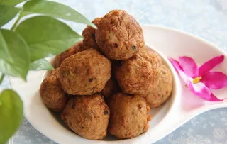 滨海肉圆肉丸油炸猪肉丸肉团子图片