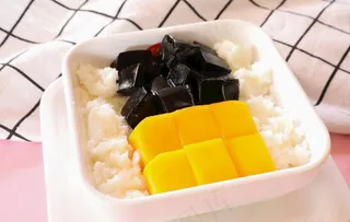 雪底香芒凉粉图片