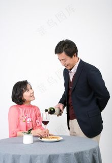 中年夫妻的幸福生活图片