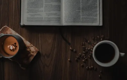 阅读咖啡蜡烛图片