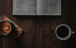 阅读咖啡蜡烛图片