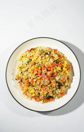 酸菜鸡脆骨炒饭图片