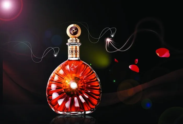 人头马酒图片(3146X2239(DPI:300))psd模版下载