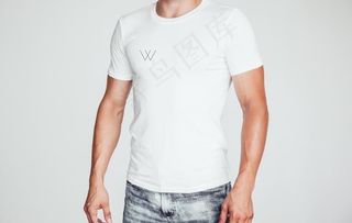 短袖t恤 样机图片