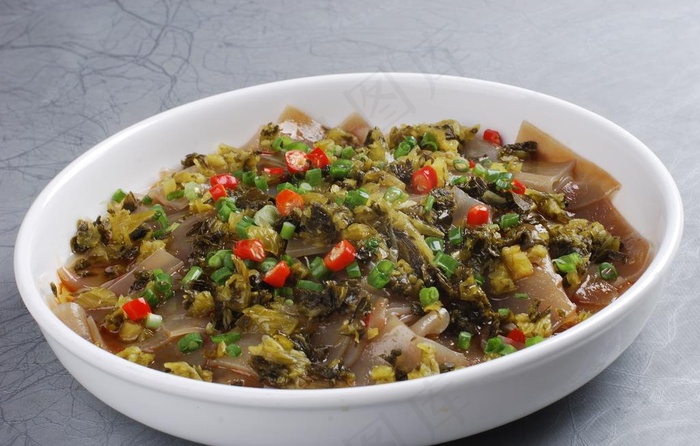 酸菜炒粉皮图片