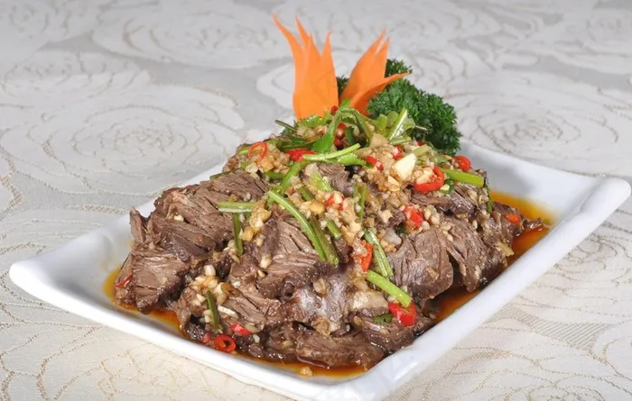 凉拌牛肉图片