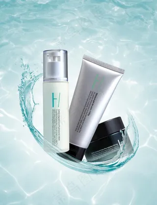 补水化妆品图片