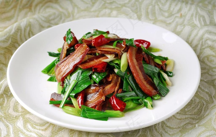 蒜苗炒腊肉图片