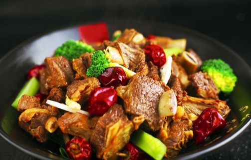 台塑牛排干锅图片