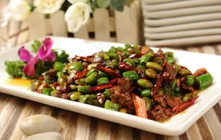 杭椒毛豆炒鸡杂图片