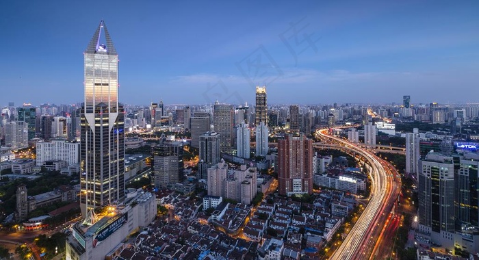 夜晚都市图片