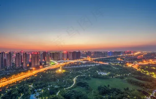 公园繁华城市图片