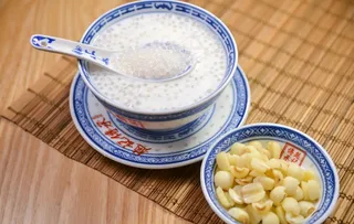 莲子西米露图片