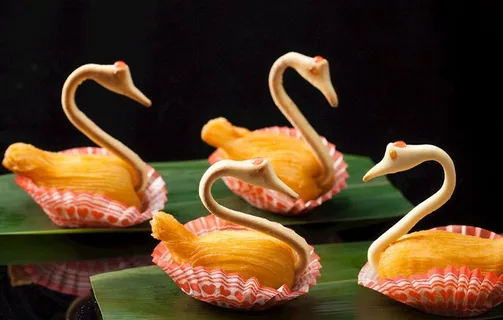 小天鹅榴莲酥图片