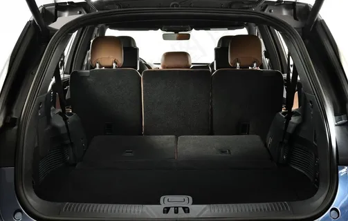 林肯飞行家后备箱图片