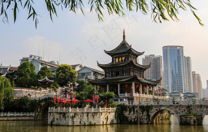 甲秀楼图片