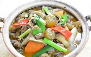 牛杂煲图片